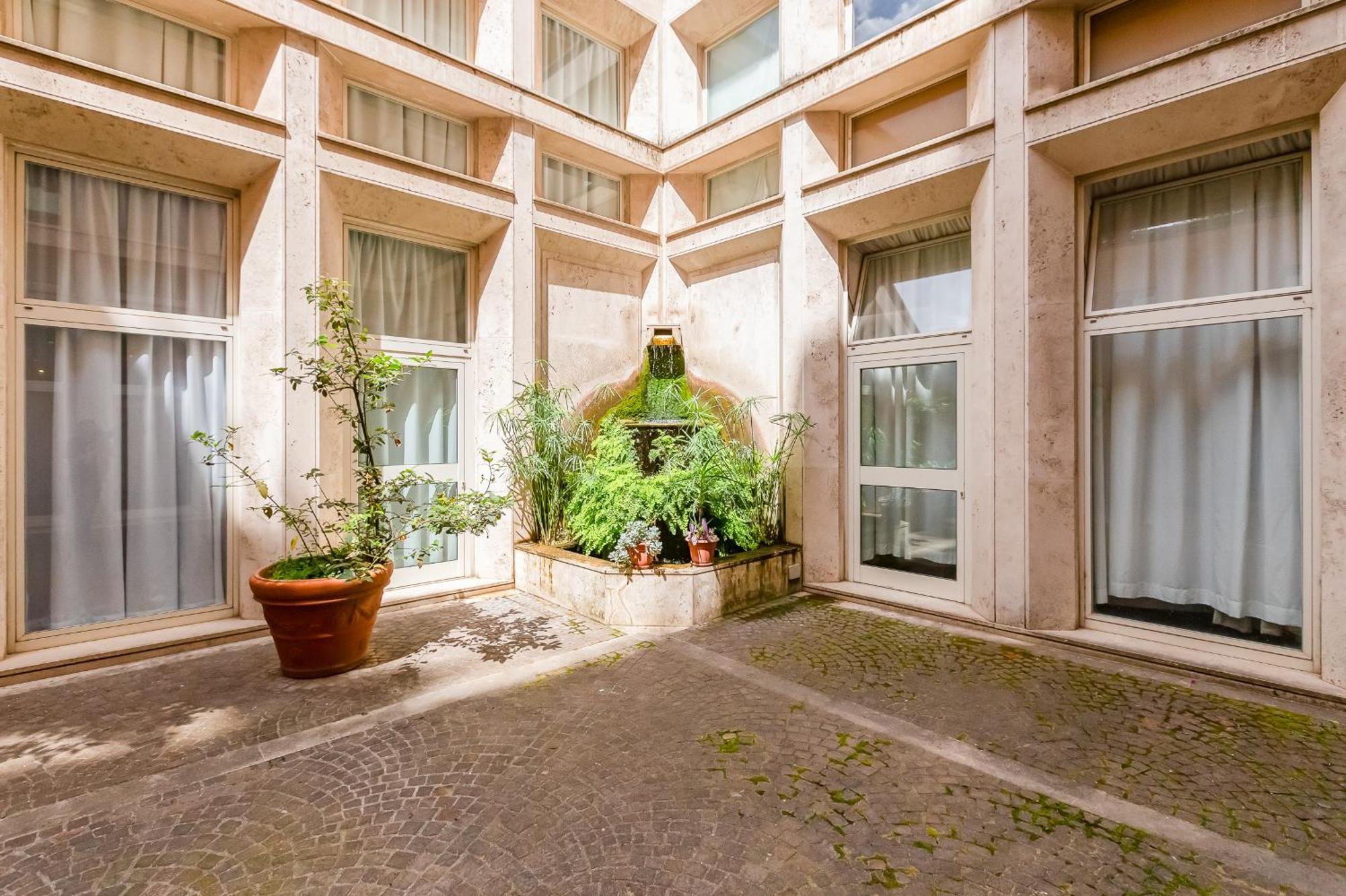 Casa de Férias Next To Bvlgari - Romedreamhome Roma
